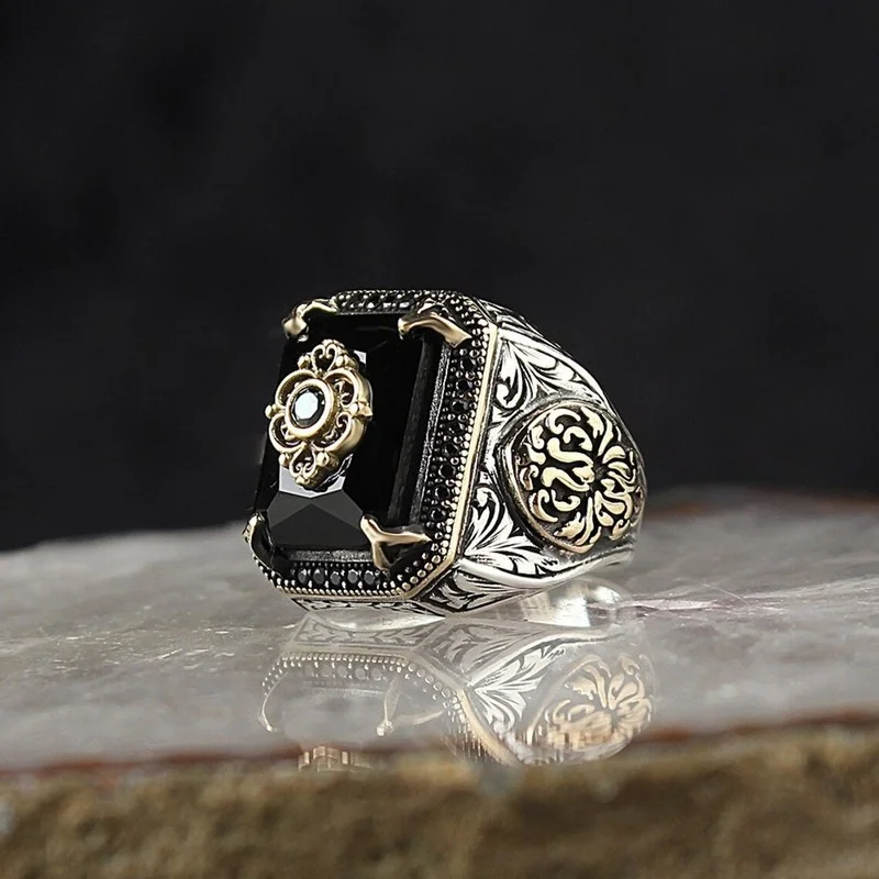 Signet Ring Retro Handmade Turkish for Men Vintage Silver Color Carving Pattern Inlay Green Zircon Party Punk Motor Biker