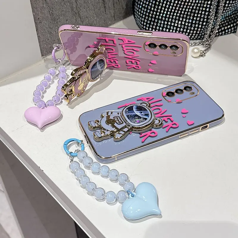 Floral Fan Phone Accessory Set: Beaded Lanyard, Stand, and Protective Case with Comfortable Grip