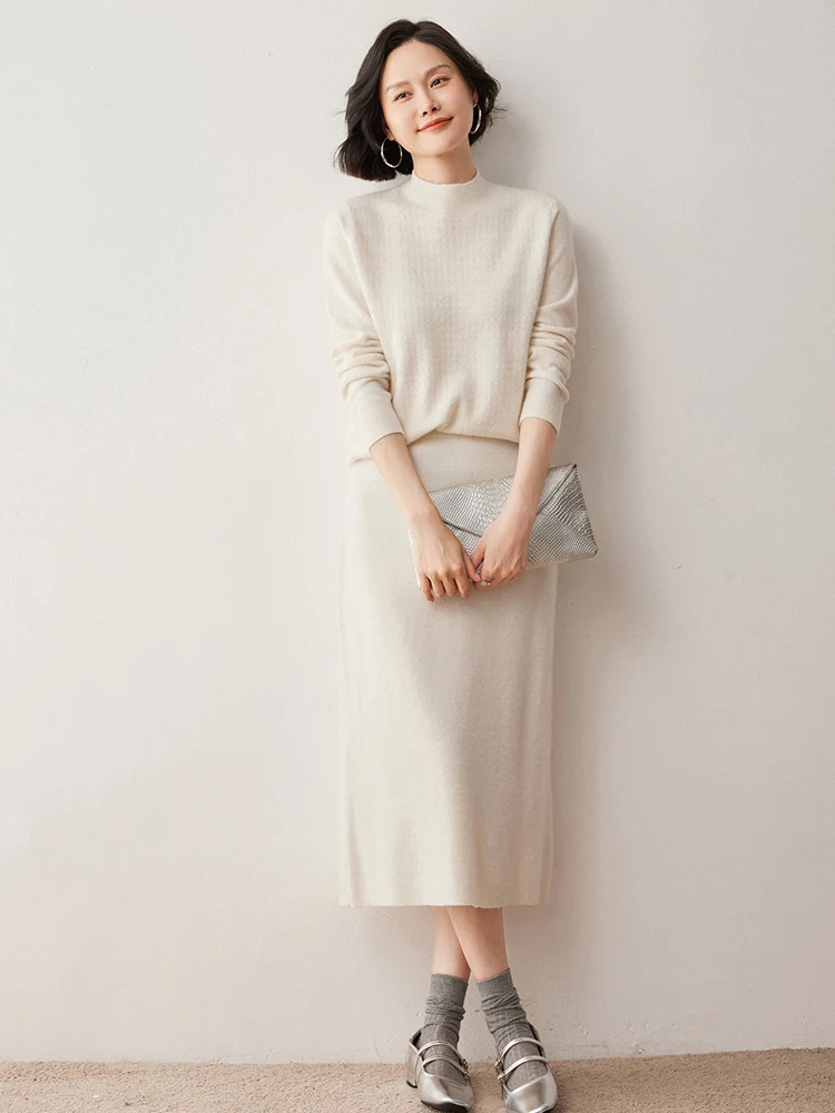 Women's Cashmere Skirt Styling 3