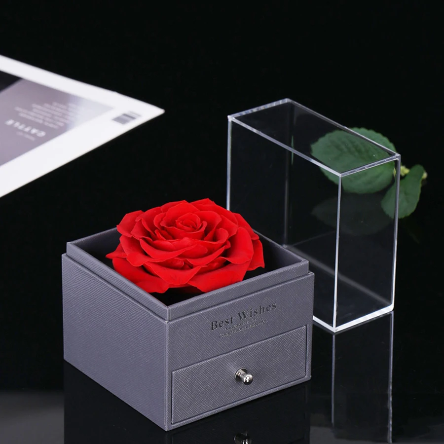 Luxury rose box necklace