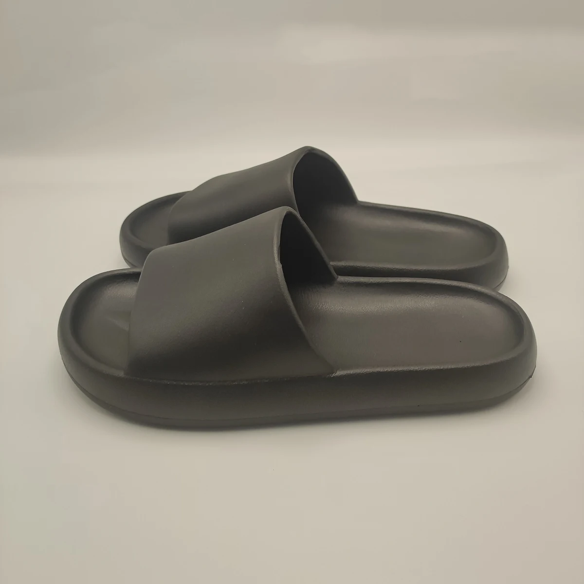 

Шлепанцы для мужчин и женщин, пляжные сандалии, дышащие, легкие Нескользящие, удобные, Повседневная летняя обувь, клоги