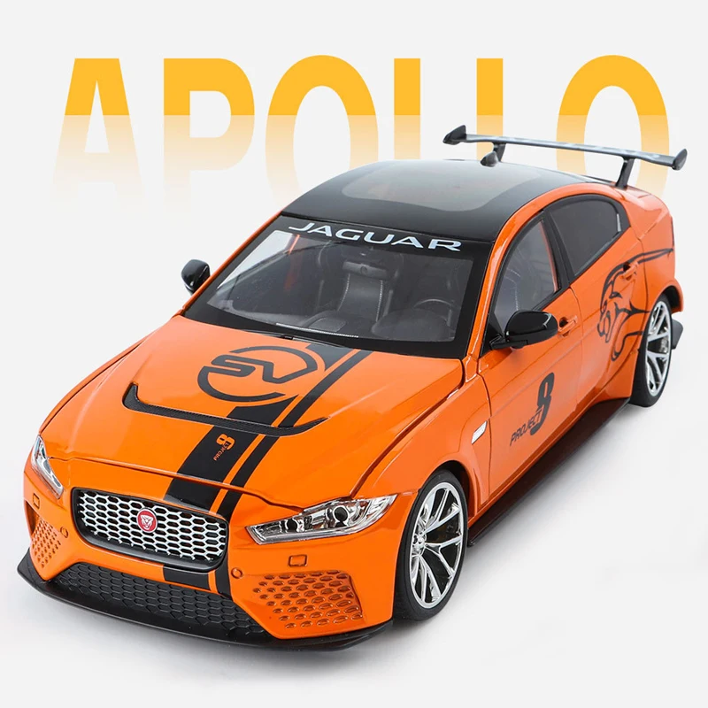 【完売】  8 Project SV XE Jaguar 1/18 SUV Model Car Sports Alloy ミニカー