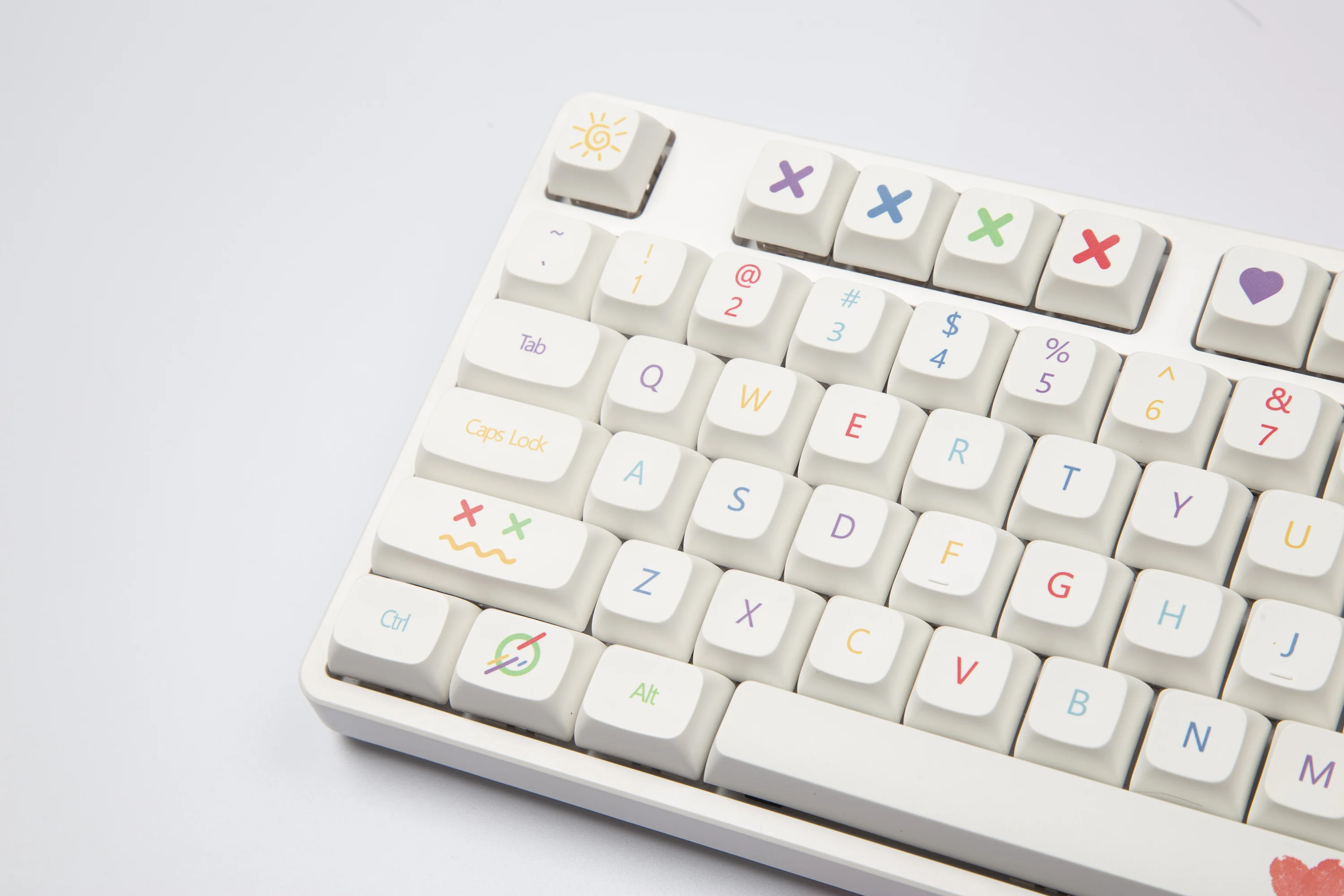 127 Keys Minimalist Style Keycaps Set, Pixel with No letters Keycap Set