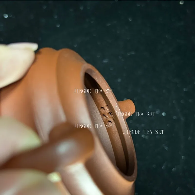 110ml Yixing purple clay teapot small capacity master handmade teapot Chinese mineral beauty tea infusion tea set