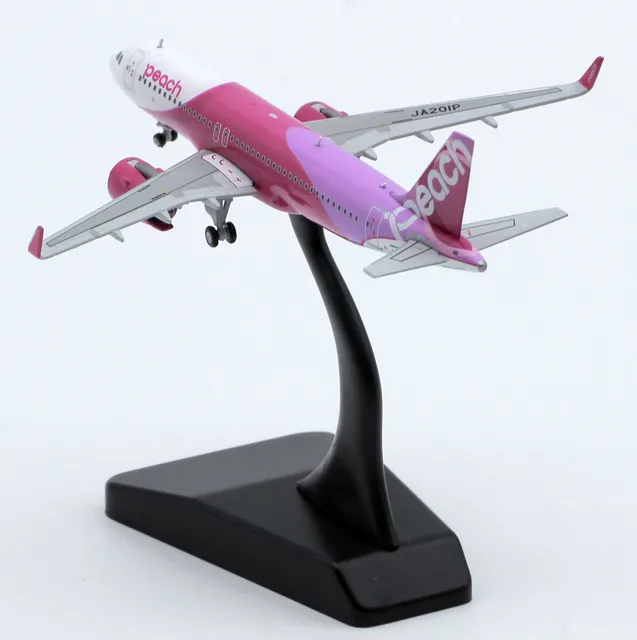 peach航空機モデル 2個セット　A320 1/400 peach航空機モデル 2個セット A320 1/400 peach航空機モデル 2個セット