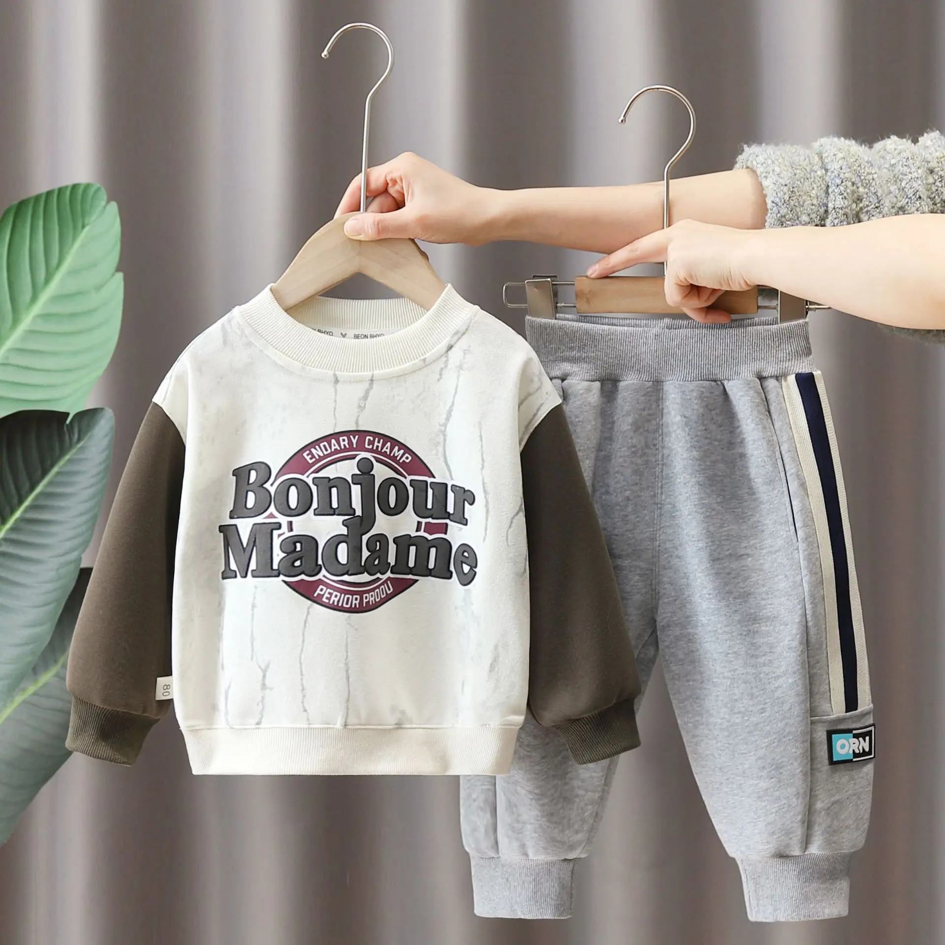 

Спортивный костюм для мальчиков, из хлопка, на Возраст 4-5 лет