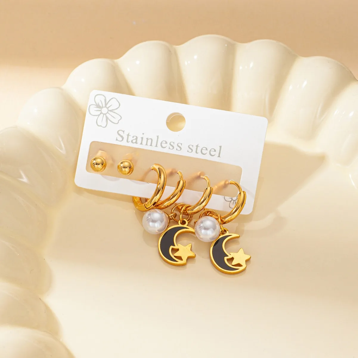 Chic Stylish 316L Stainless Steel 3 Pair/set Flower Star Moon Heart Earring Sets for Women Jewelry Simple Temperament Wholesale 2