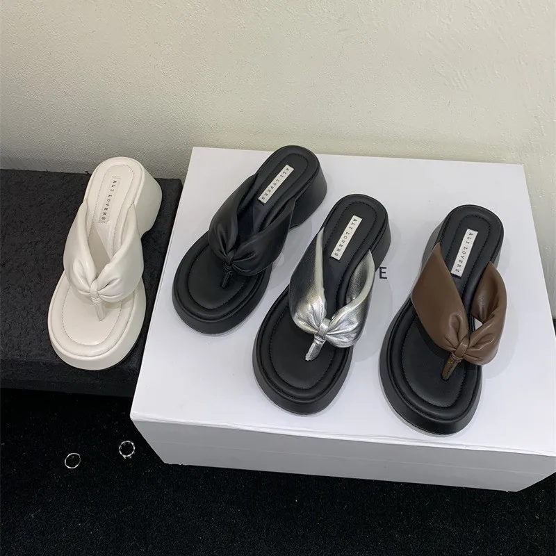 

Shoes Woman's Slippers Platform Slides Rubber Flip Flops Low Fashion 2024 Hawaiian Soft Luxury Summer Rome Hoof Heels Fabric