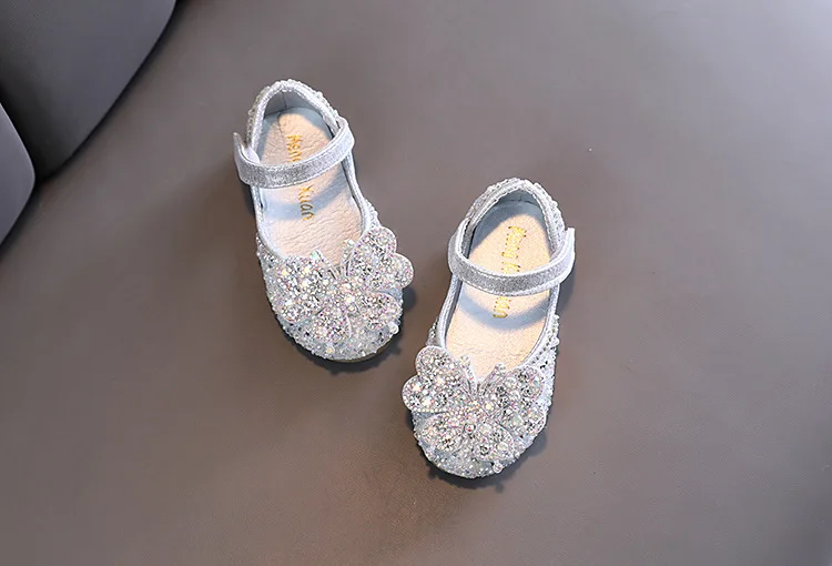 Princess Shoes for Girls Childrens Flat Soft Pearl Rhinestones Shining Kids Baby Party Wedding Dancing Spring Summer boy sandals fashion