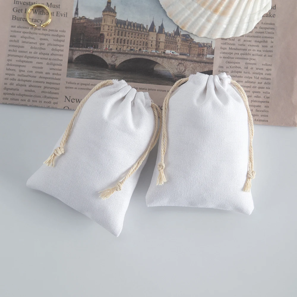 50pcs Bulk Drawstring Cotton Linen Storage Bag Christmas Gift Candy Organizer Cotton Bag Makeup Cosmetic Rings Jewelry Bags