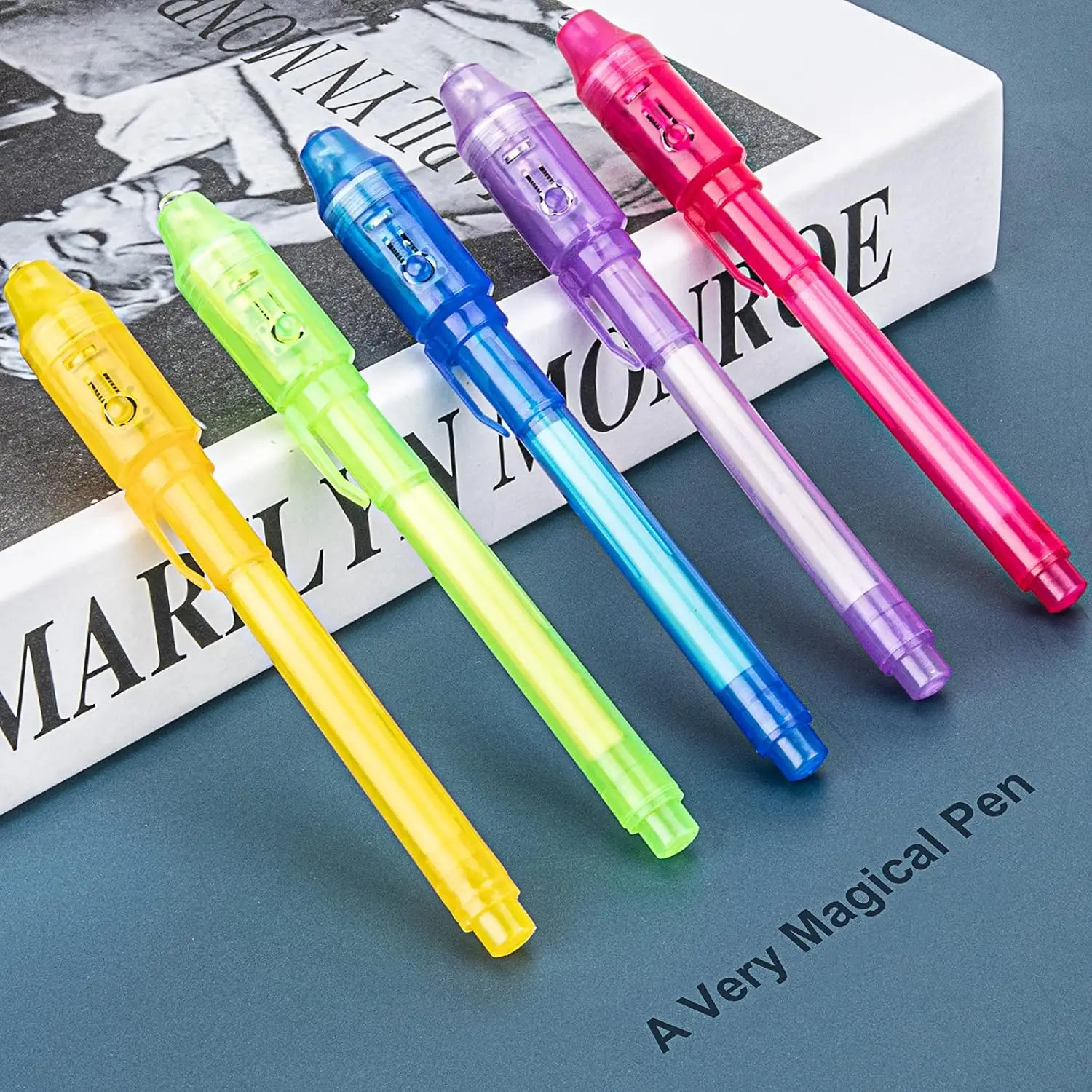 Invisible Spy Ink Pen 5 PCS, With UV Pen Light, Party Favors for Kids 8-12, Stocking Stuffers for Christmas, provide Thanksgivin