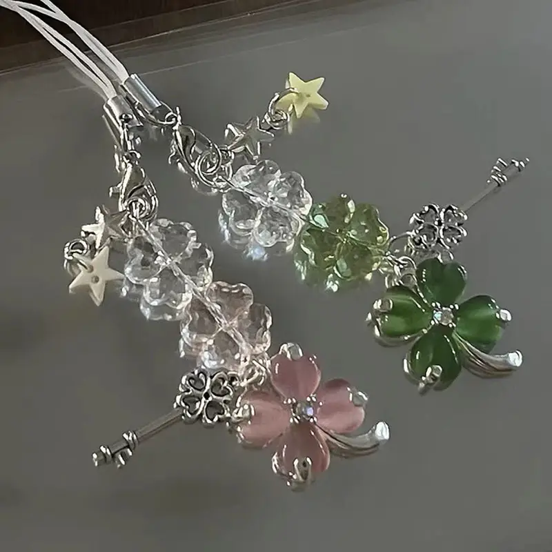 Four-Leaf Clover Beaded Keychain for Women and Girls, Cute Bag Pendant Decor, Lucky Grass, Star, Phone Charms, Trendy Gifts, Y2K - Image 2