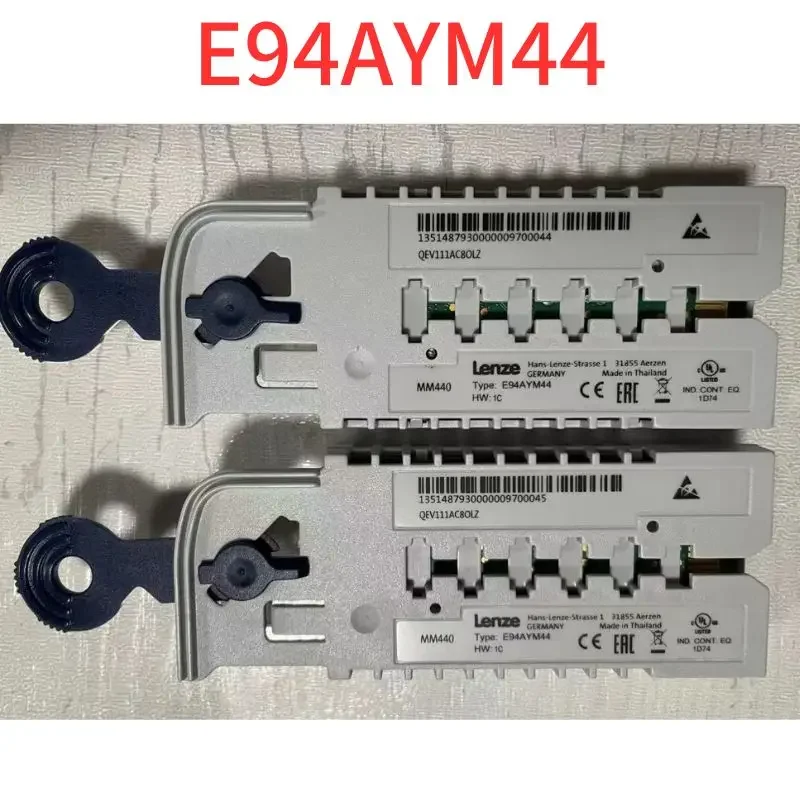 

Новый сервопривод 9400, карта памяти MM440, модуль хранения карт памяти E94AYM44