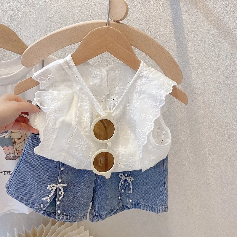 

2023 New Children’s Clothing Baby Girl' Clothes Cute Lace Sleeveless Top and Pearl Jeans Two-piece Set Summer Girls' Suit