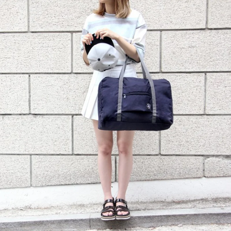 Travel Bags Women's Stock Bags New Nylon Foldable Portable Handbags WaterProof Luggage Storage Bags Tote Organizer for Clothing