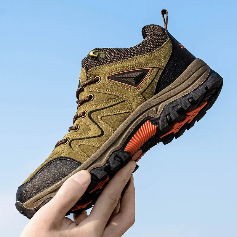

Winter Plush Warm Outdoor Snow Hiking Shoes Women High Quality Waterproof Ankle Sneakers Ladies Non-slip Trekking Walking Boots