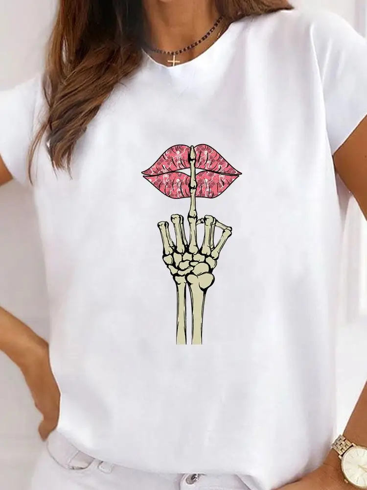 

Clothing Summer Top Fashion Short Sleeve Skull Lip Trend Cute 90s Graphic T-shirt Women Print T Shirt Tee Basic Clothes