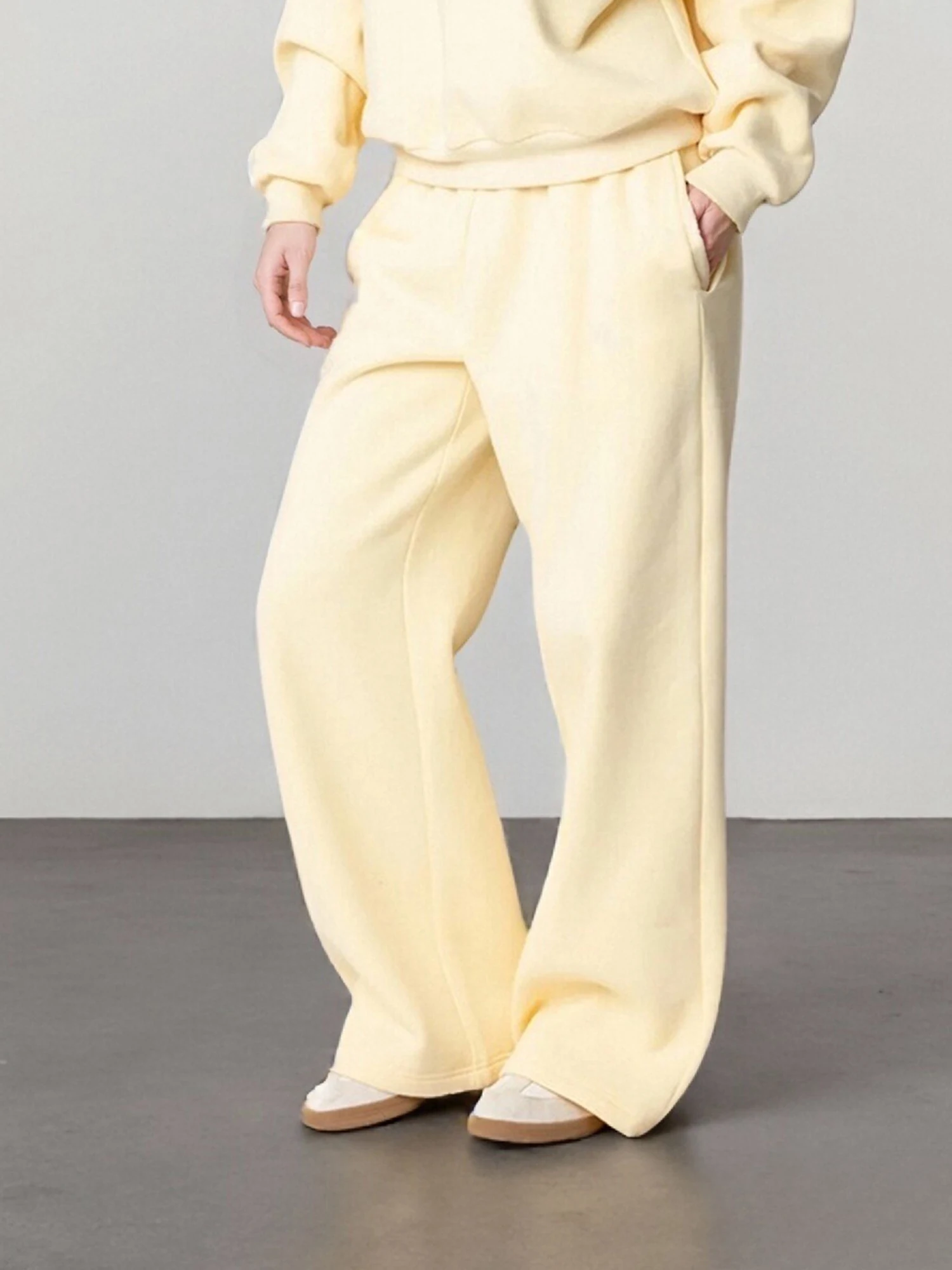 Women s High Waisted Jogger Sweatpants with Drawstring Waistband and Side Pockets for Casual Lounge Wear