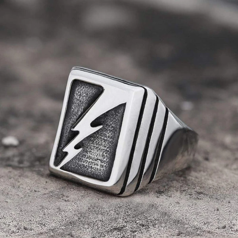 Anello Uomo Acciaio Inox – Flash Reverso Fulmine Tuono, Stile Biker Punk, Nuovo