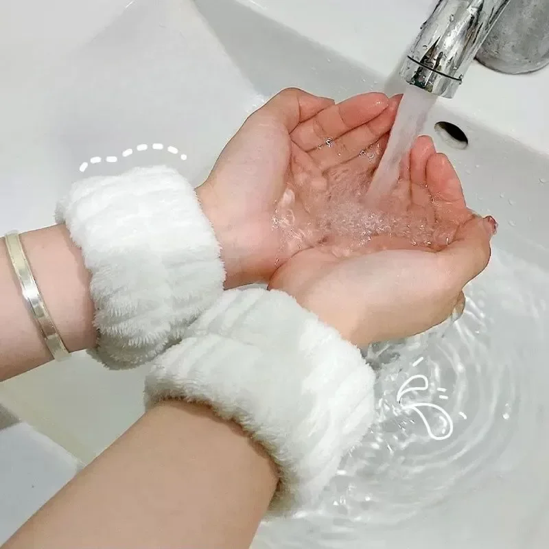Wrist Washing Belt Soft Microfiber Towel Wristbands For Washing Face Water Absorption Washing Prevent Wetness Wrist Washband