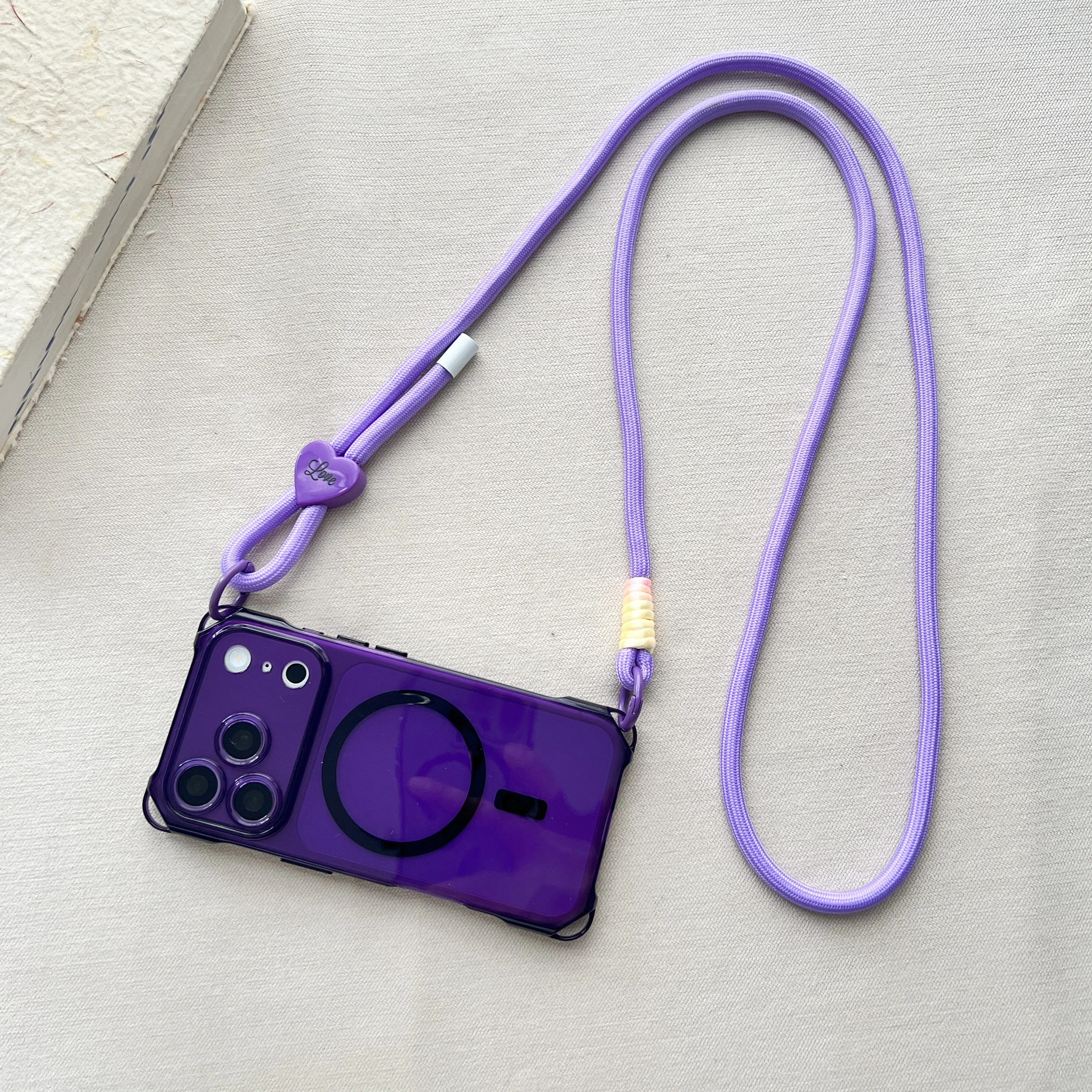Adjustable Lanyard Phone Case with Anti-Drop Magnetic Protection