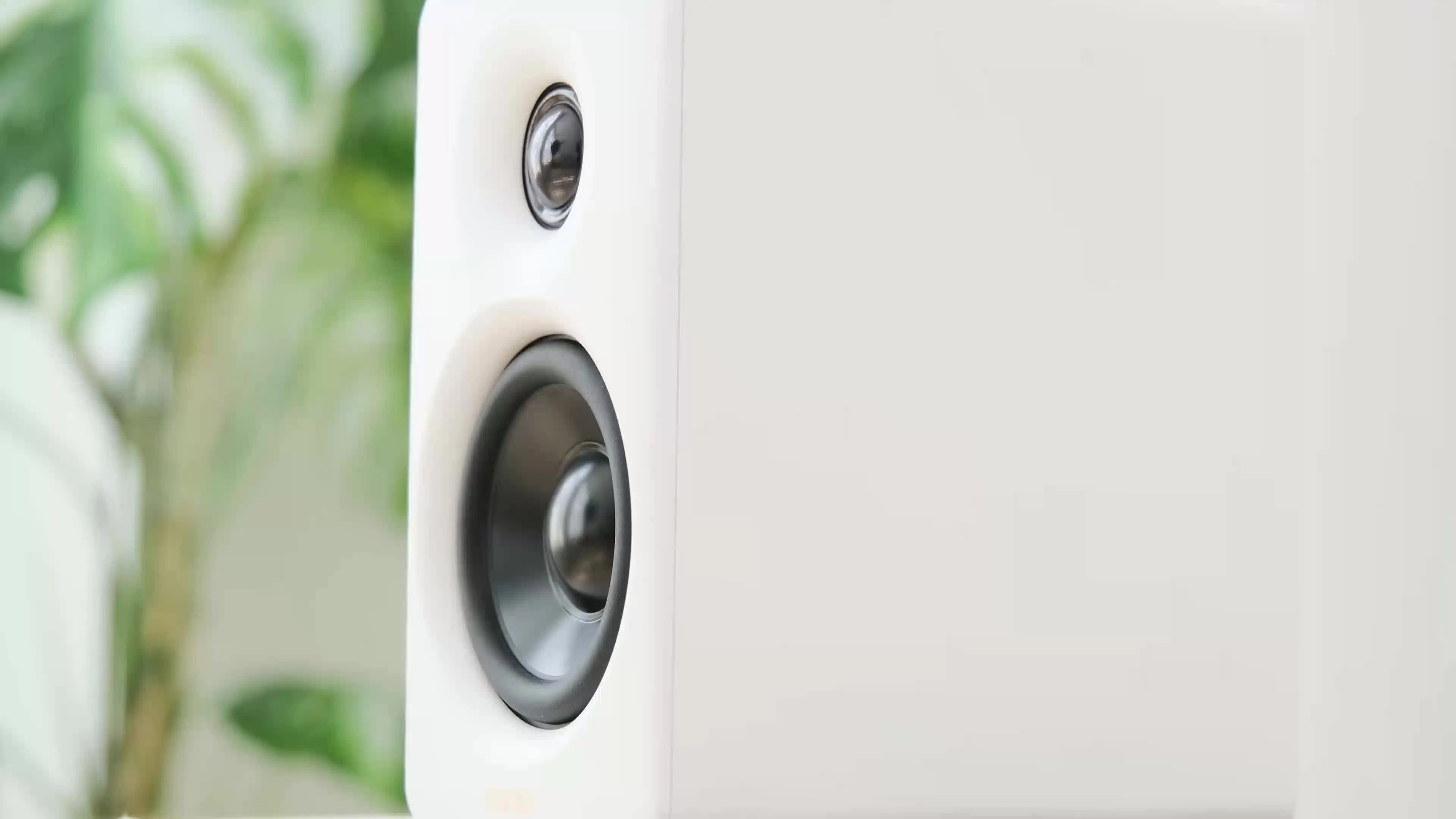 コンパクトデスクトップスピーカーEdifier-M60,ハイレゾオーディオ