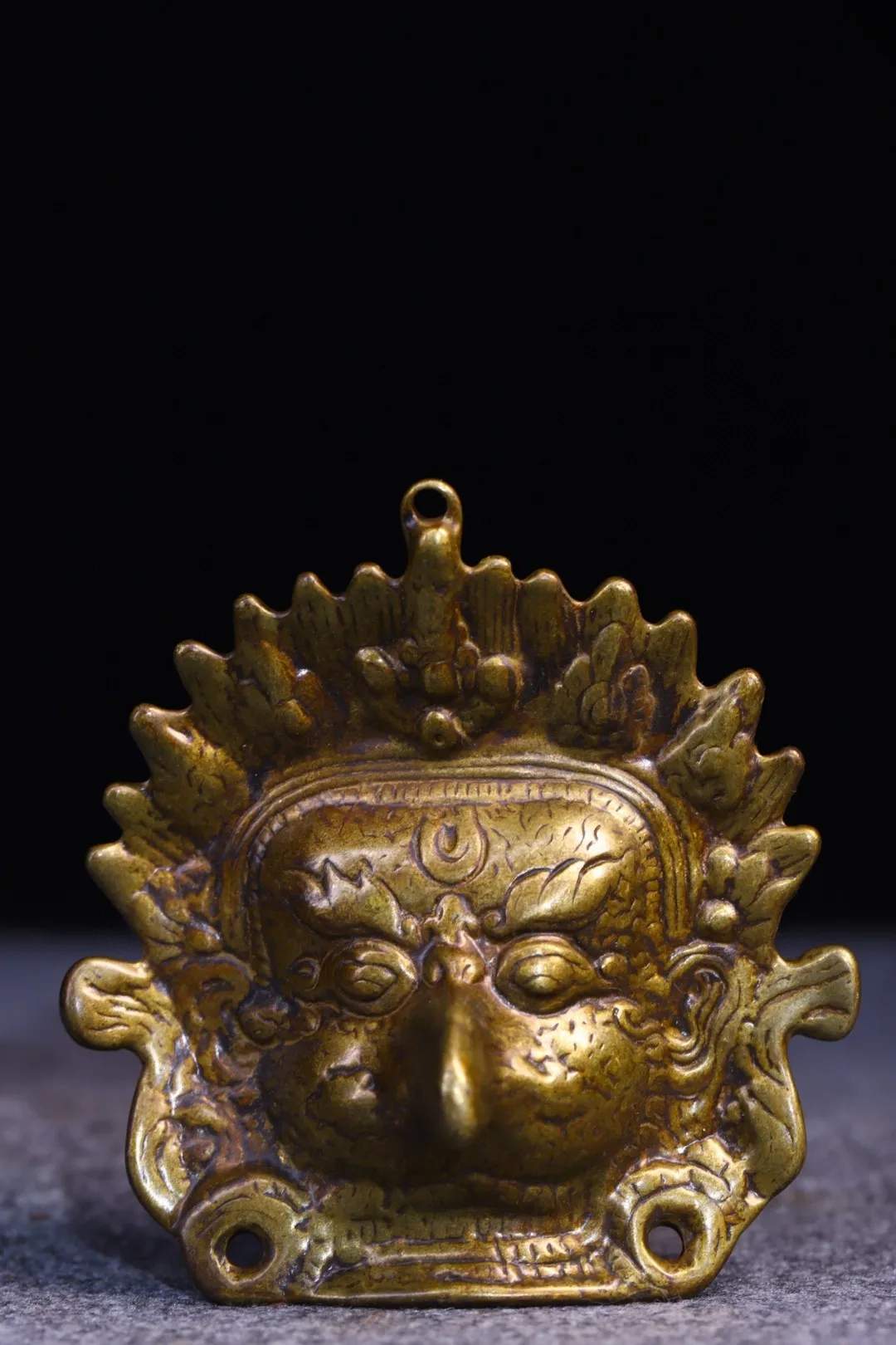 

Nepal Tibetan bronze medal golden-winged Dapeng bird Buddha statue tag men's and women's necklace pendant Buddha rosary accessor