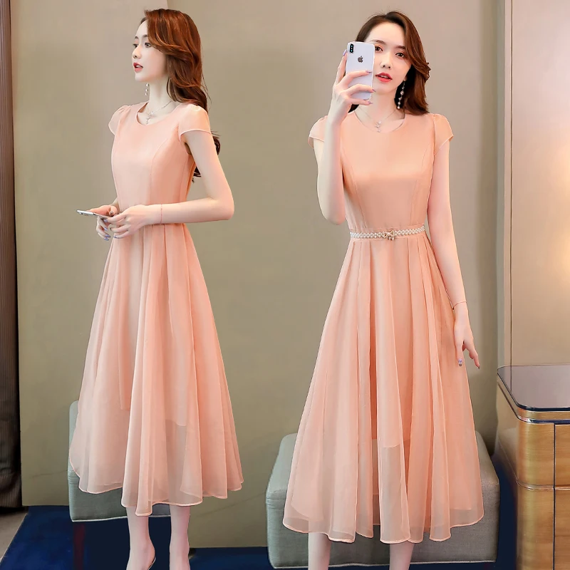 Abito attillato tinta unita in stile fata estate 2024 con cintura in vita_voghion.com