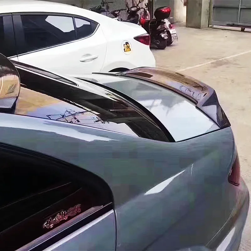 Car Rear Wing Spoiler for Mercedes Benz C-Class W204