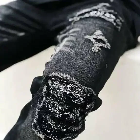 European and American High Street Black Casual Jeans, New Style Men's Hand-Scratched and Multi-Patch Fashion Street Jeans 4