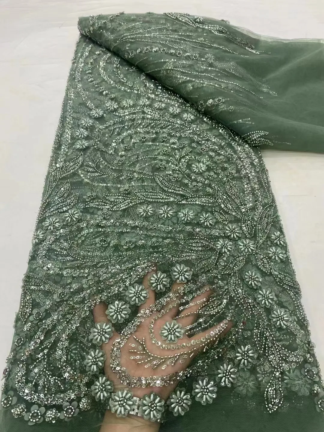 

Luxury Handmade Beaded Lace Fabric Heavy Beaded High Quality Wedding Dress Sequins Embroidery Bridal Lace Fabric 2024