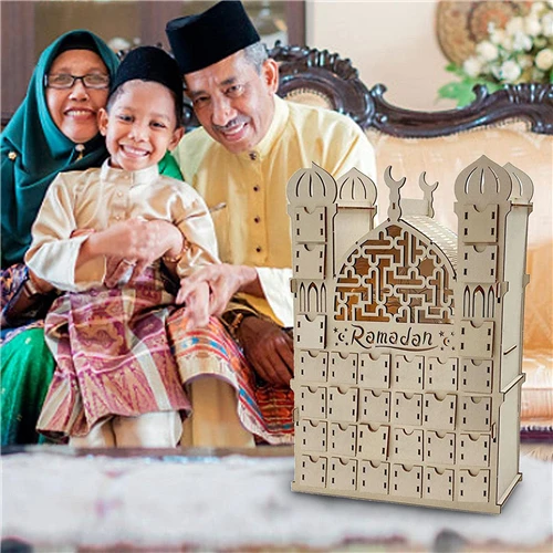 Ramadan Kalender mit 30 Schachteln und 30 Aufklebern zum selber