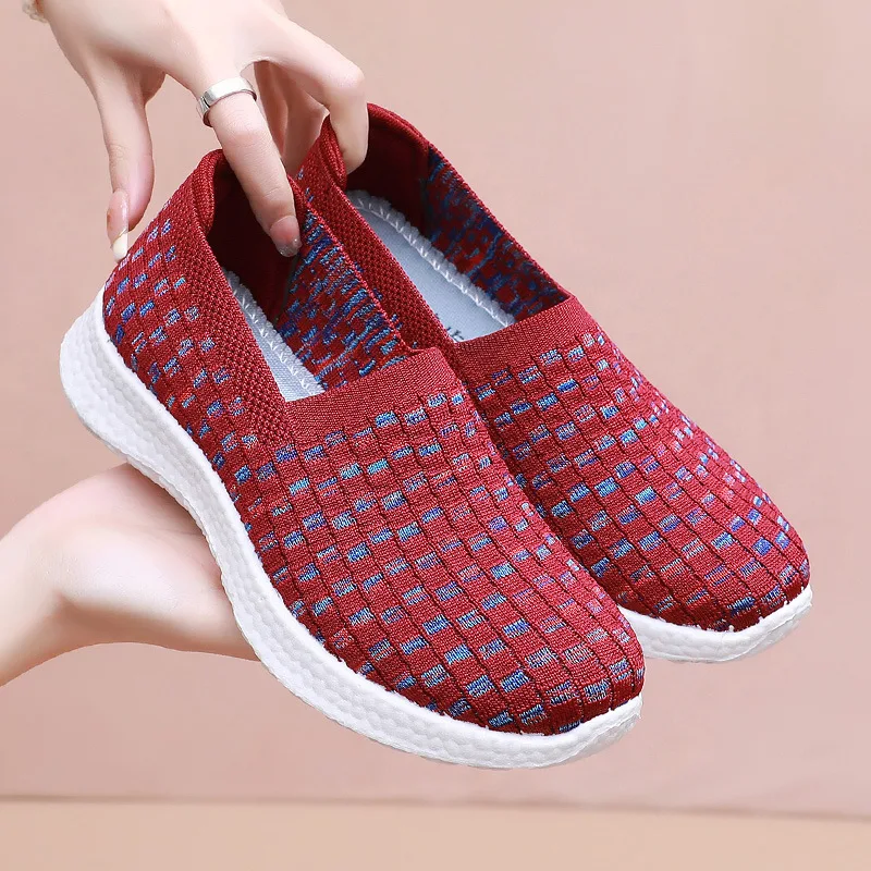 High Quality Spring Women Sneakers Casual Shoes Women Breathable Walking Shoes Ladies Comfortable Soft Bottom Sports Shoes