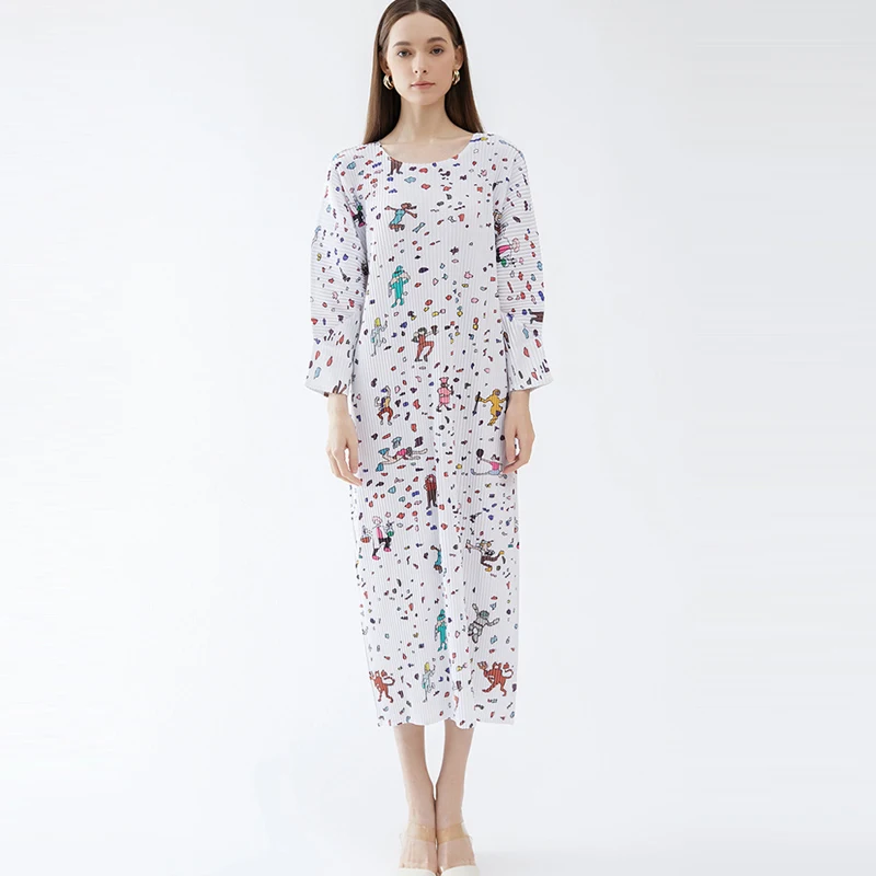 

Dress for women Miyake Pleated Fashion Design Printed Loose Large Size O-neck Long Sleeve High Strecth Female Dresses Tide