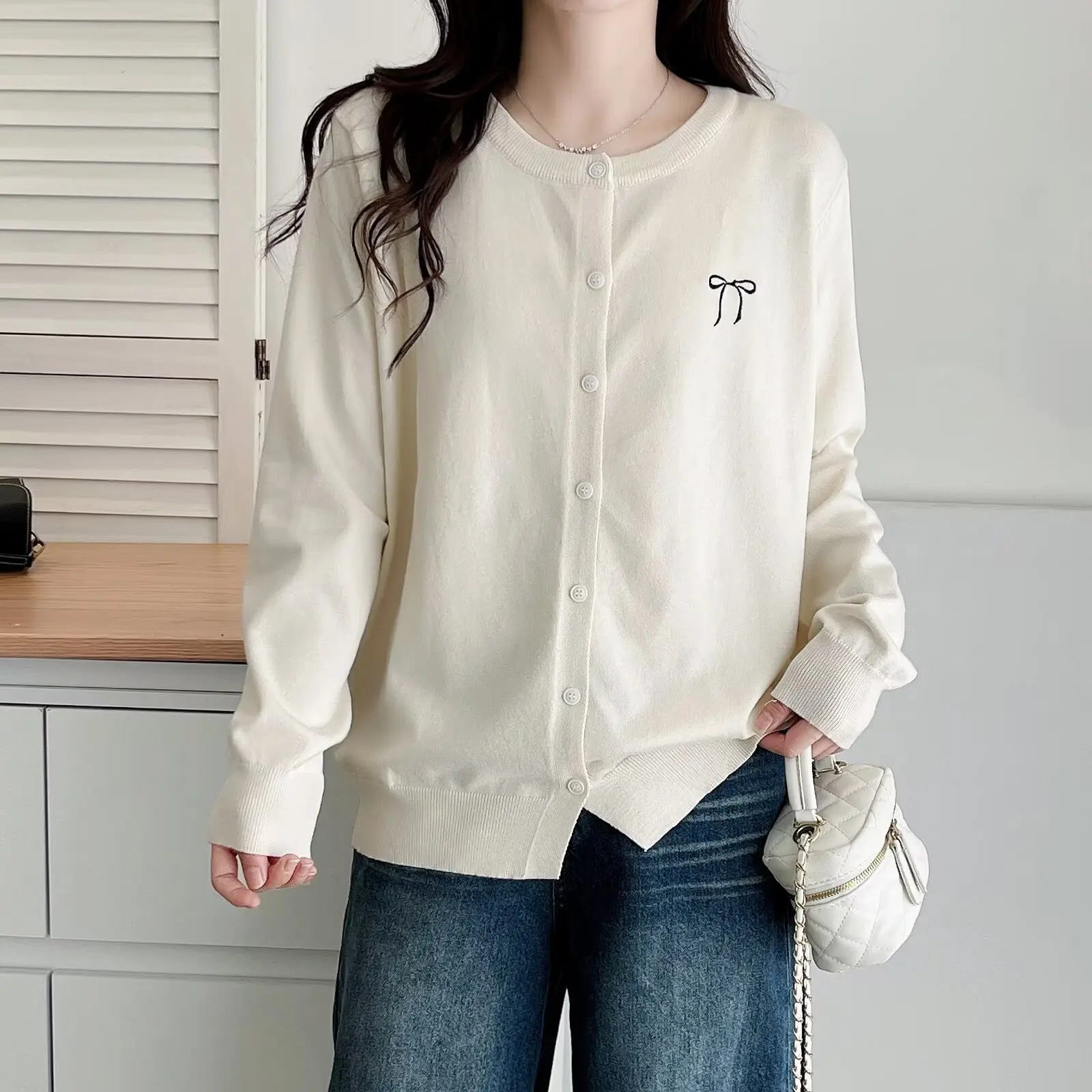 XXXXL Fashion Plus Size Women's Sweaters Autumn New Style Simple Embroidered Bow Knitted Cardigan 4065