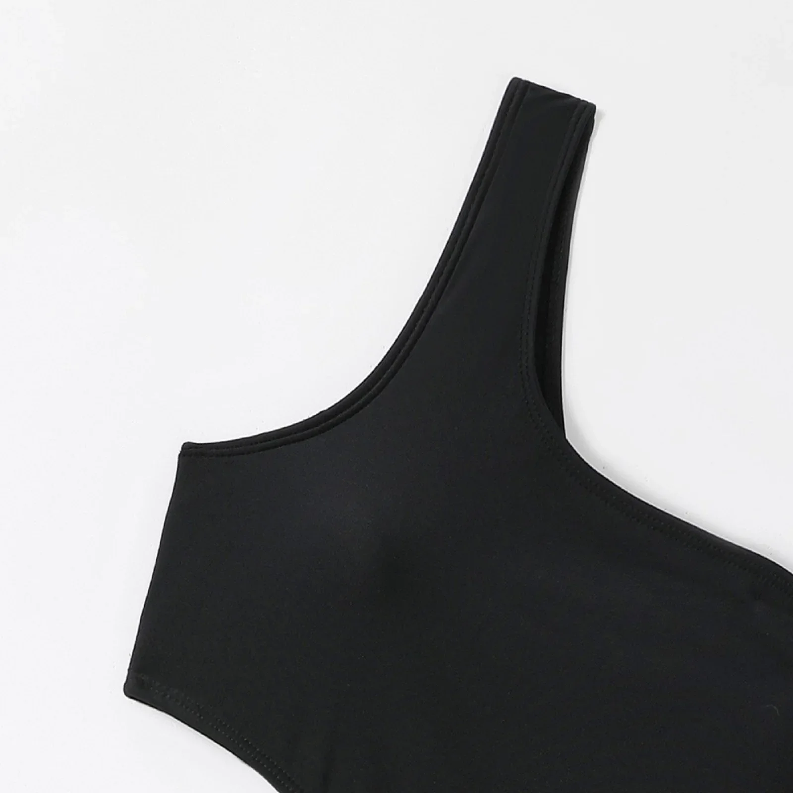 بيع الموسم موضة جديدة مثير قطعة واحدة ملابس السباحة النسائية الراقية الشعور السباحة زي الإناث مجموعة البكيني