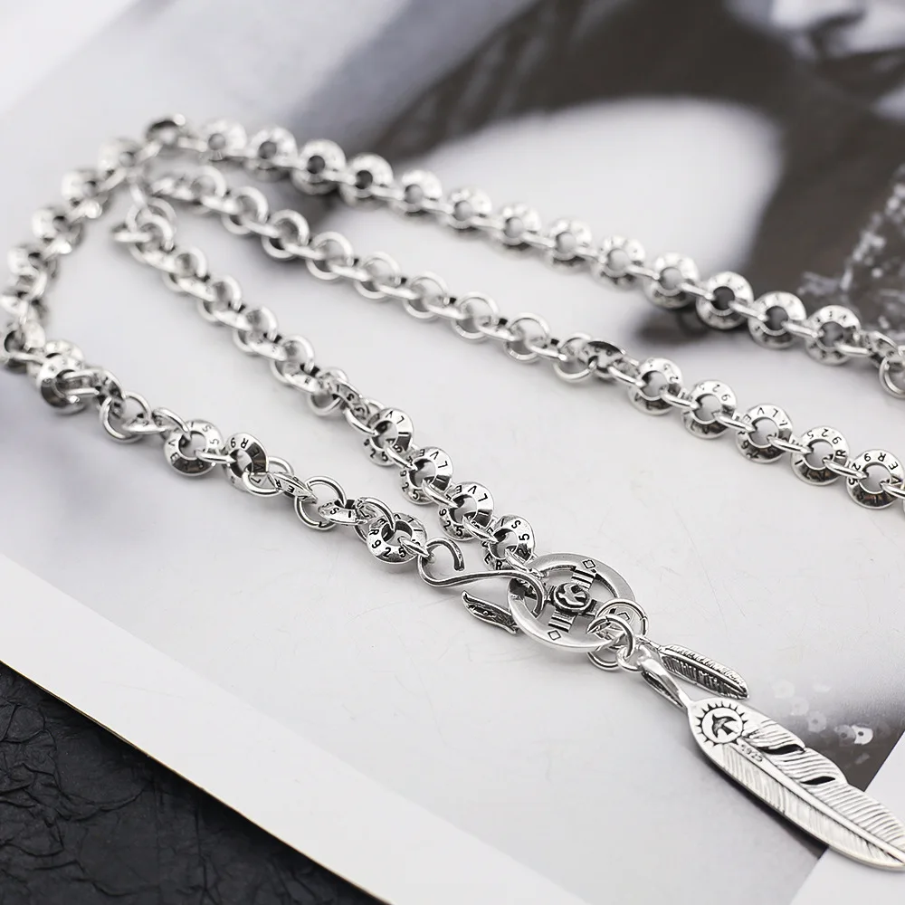 Trend and domineering retro eagle feathers round disk necklace O -line necklace