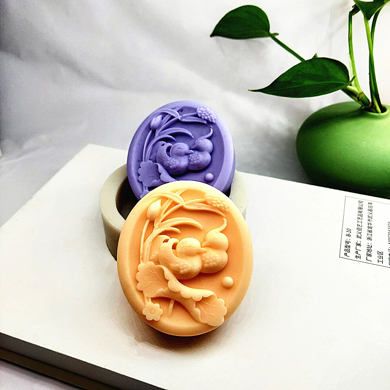 Mandarin Duck Silicone Soap Mold Lover Bird Playing in Water DIY Washing Tools Molds Candle Making Mould Handmade Gift