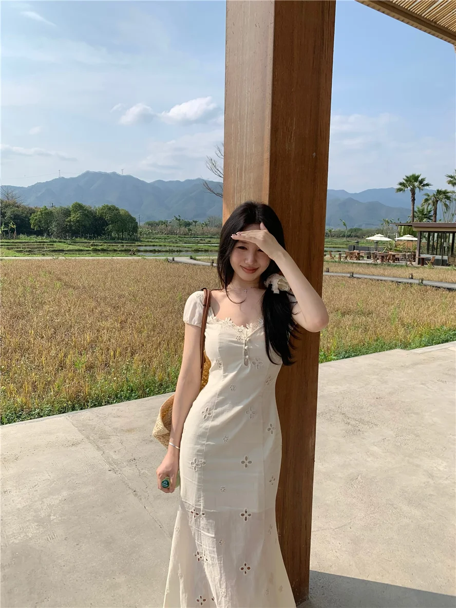 High Quality Cream White Minimalist Slim Fitting Lace Patchwork Dress for  Women in Summer with Textured Fabric Elegant Dress Y2k - AliExpress  200000345