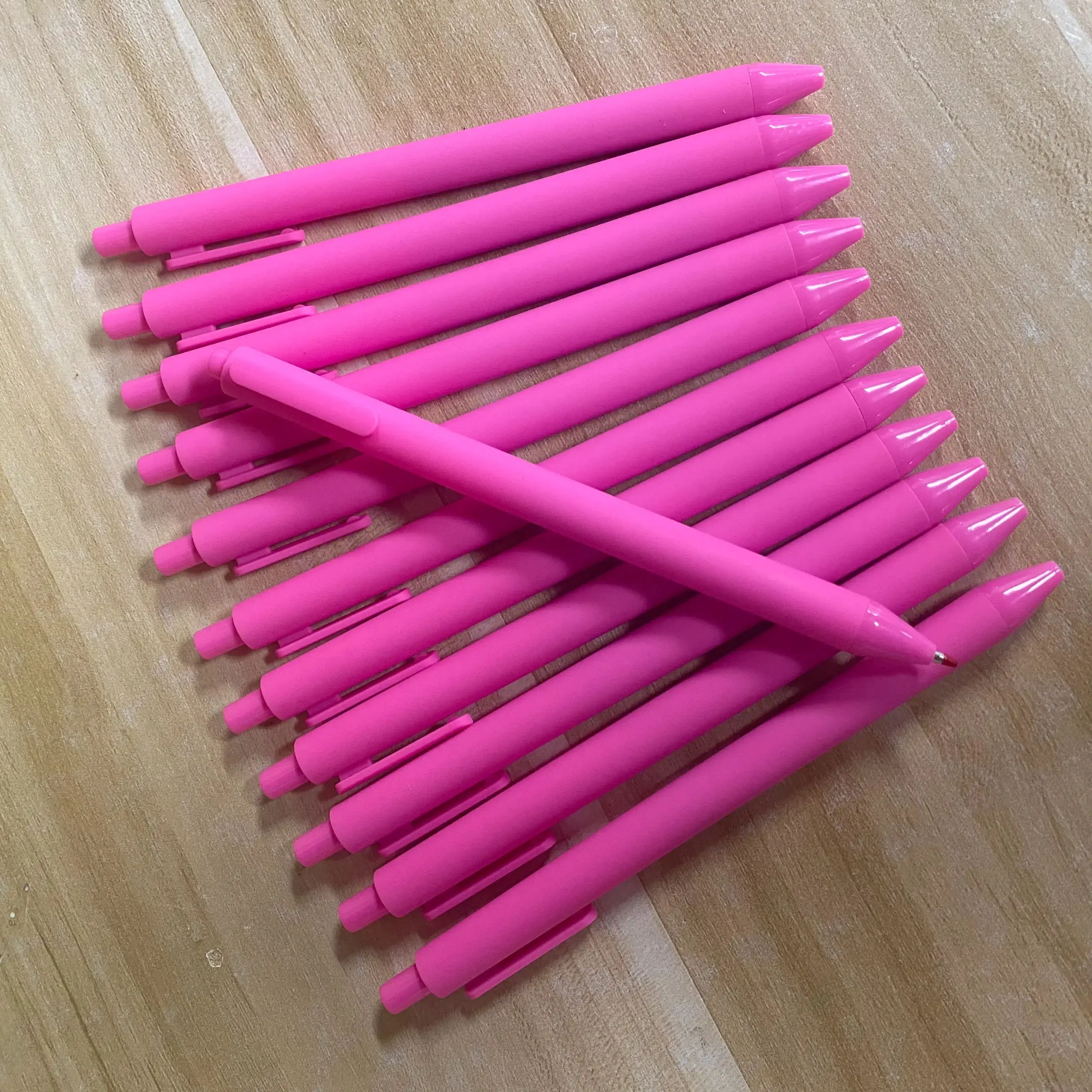 10 Pcs Hot Pink Retractable Gel Pens for Pink Ribbon Breast