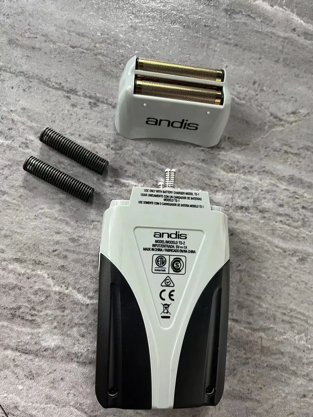 Рисунок 4 - Оригинальная бритва Andis Profoil Lithium Plus 17205