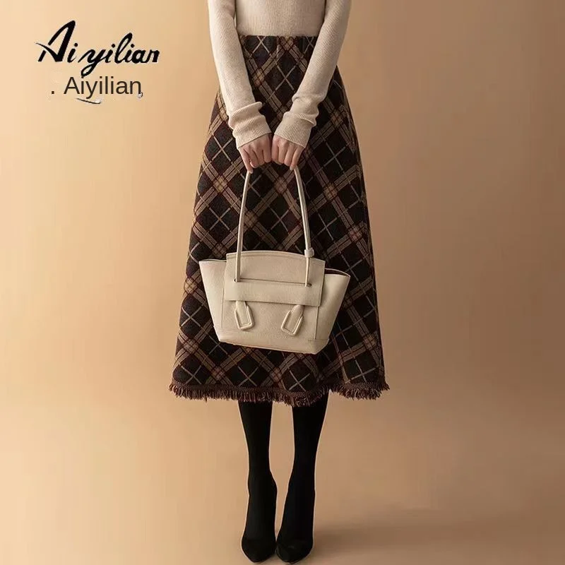 

Knitted Skirt Women's Mid-Length Over-the-Knee A- Line Large Swing Skirt