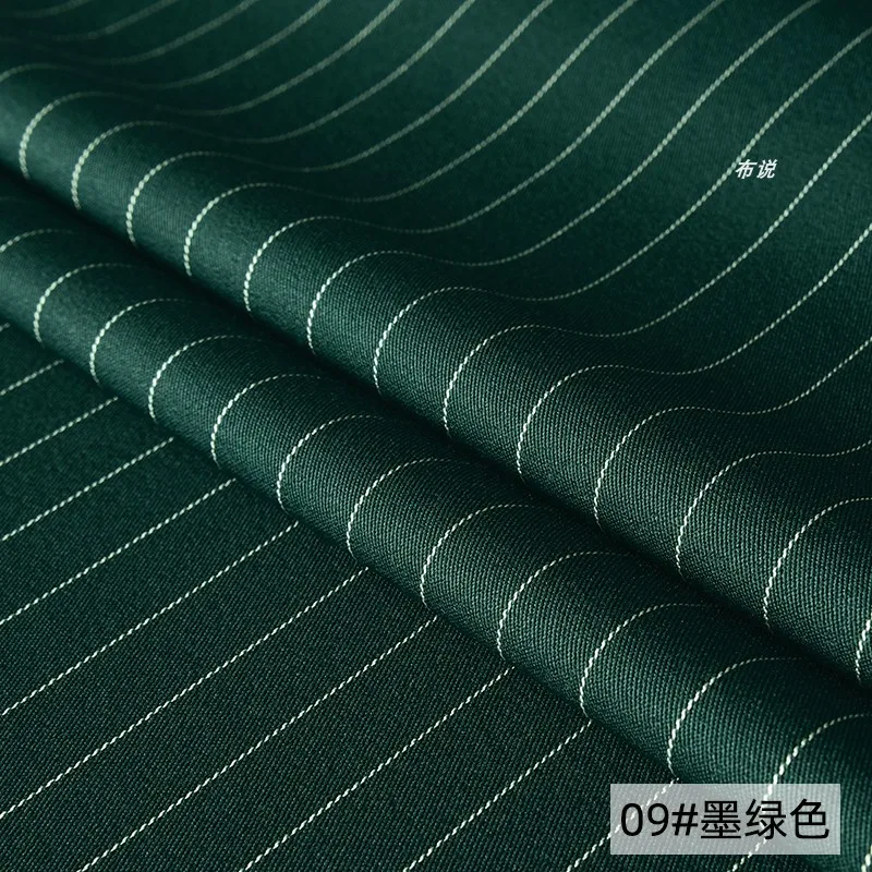 09 dark green