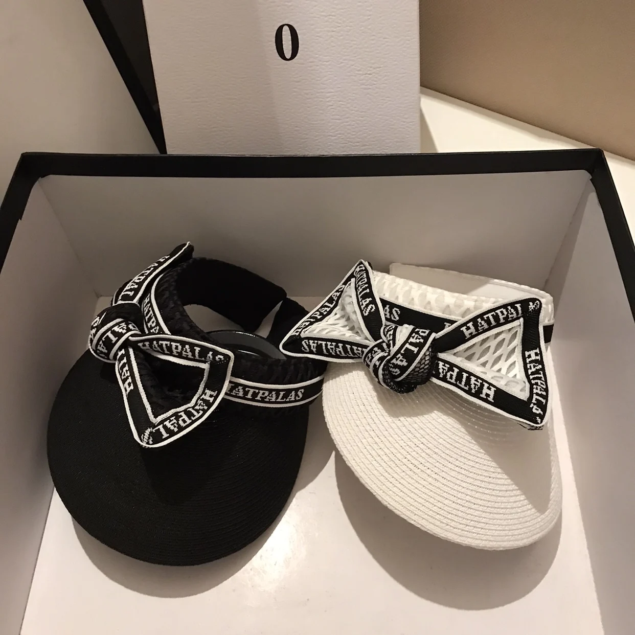 

Шляпа женская Соломенная с бантом и защитой от УФ-лучей