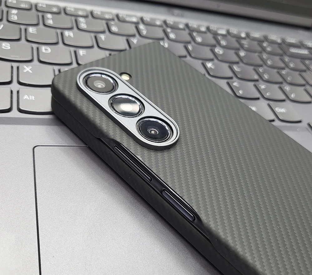 QADIR carbon carbon fiber case For Samsung Galaxy  Fold 5 case Ultra-thin anti-drop Aramid fiber 3