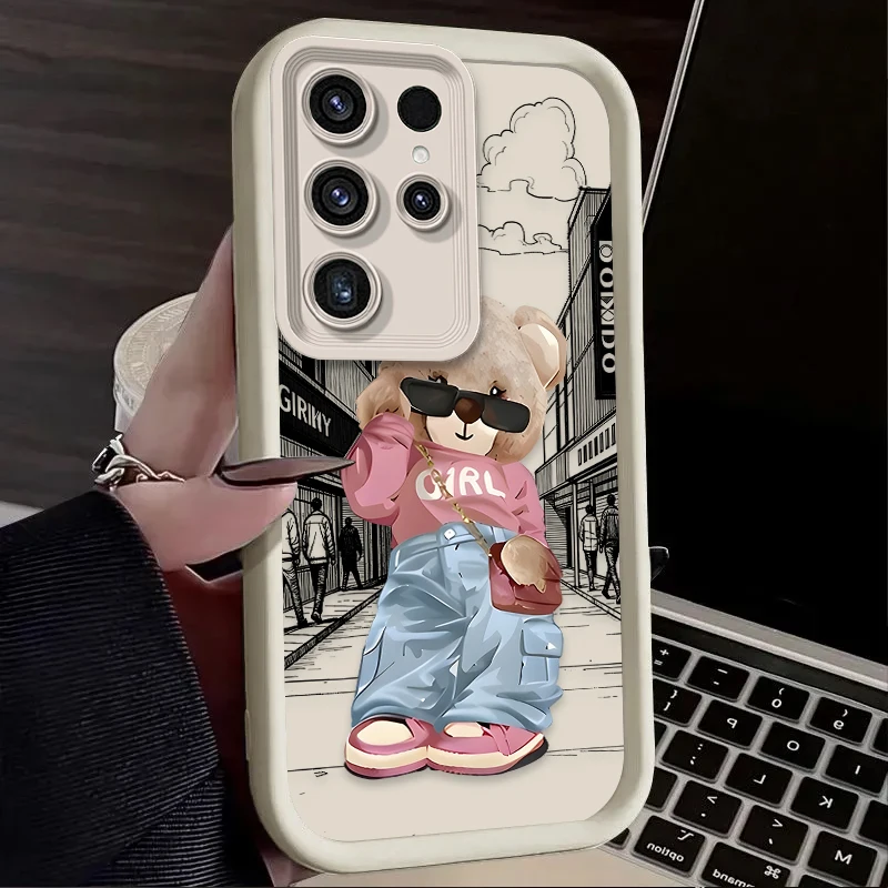 Chic Bear Design Phone Case - Cute and Stylish Protective Cover