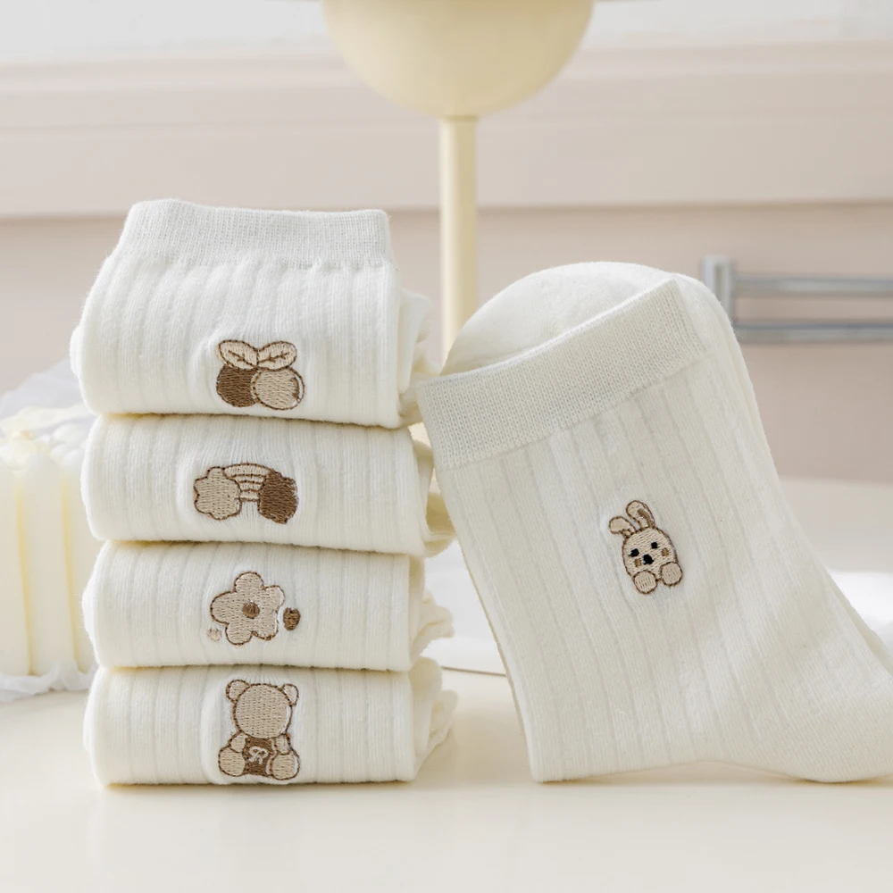 Medium Length Socks Cartoon Pattern Kawaii Medium Length Socks for Women's Japanese Harajuku Style White Autumn and Winter Versatile Girls' Socks