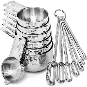 Hudson Essentials Measuring Cups and spoons set