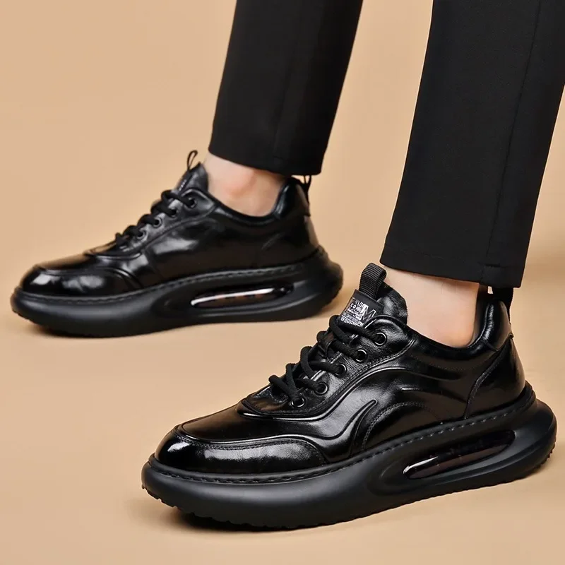 Peruvian Leather Black Men's Athletic Shoes main image 1