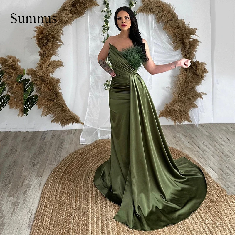 Sumnus moderne Meerjungfrau Ballkleider ärmellose Satin Abendkleid Feder falten Saudi-Arabien lange Stil Party kleider plus Größe